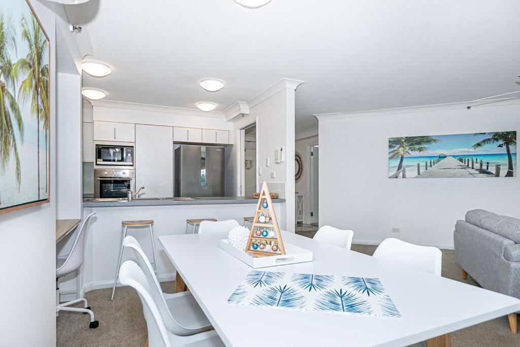 Broadbeach Victoria Square 黄金海岸 外观 照片