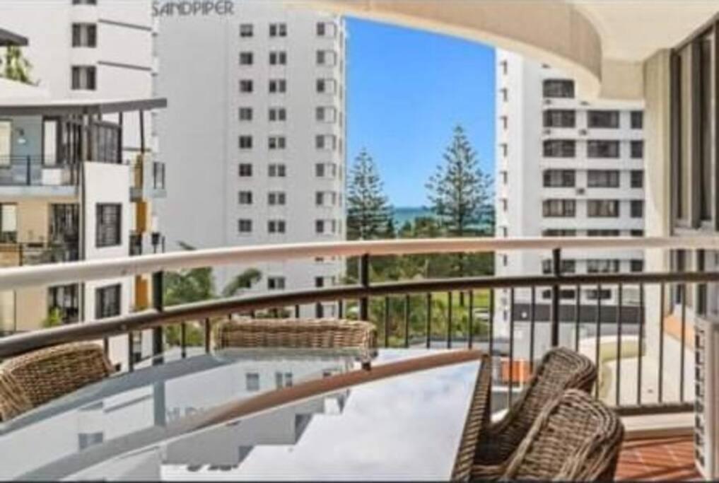 Broadbeach Victoria Square 黄金海岸 外观 照片